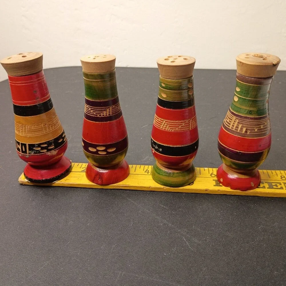 2 Sets VTG Hand-Painted Mexico Wooden Salt & Pepper Shakers Colorful 1958